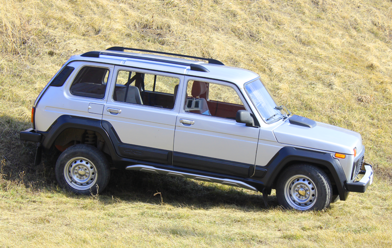 Рейлинги для автомобиля LADA 4х4 5 дв. (1993- ), (Niva Legend (2020- ))